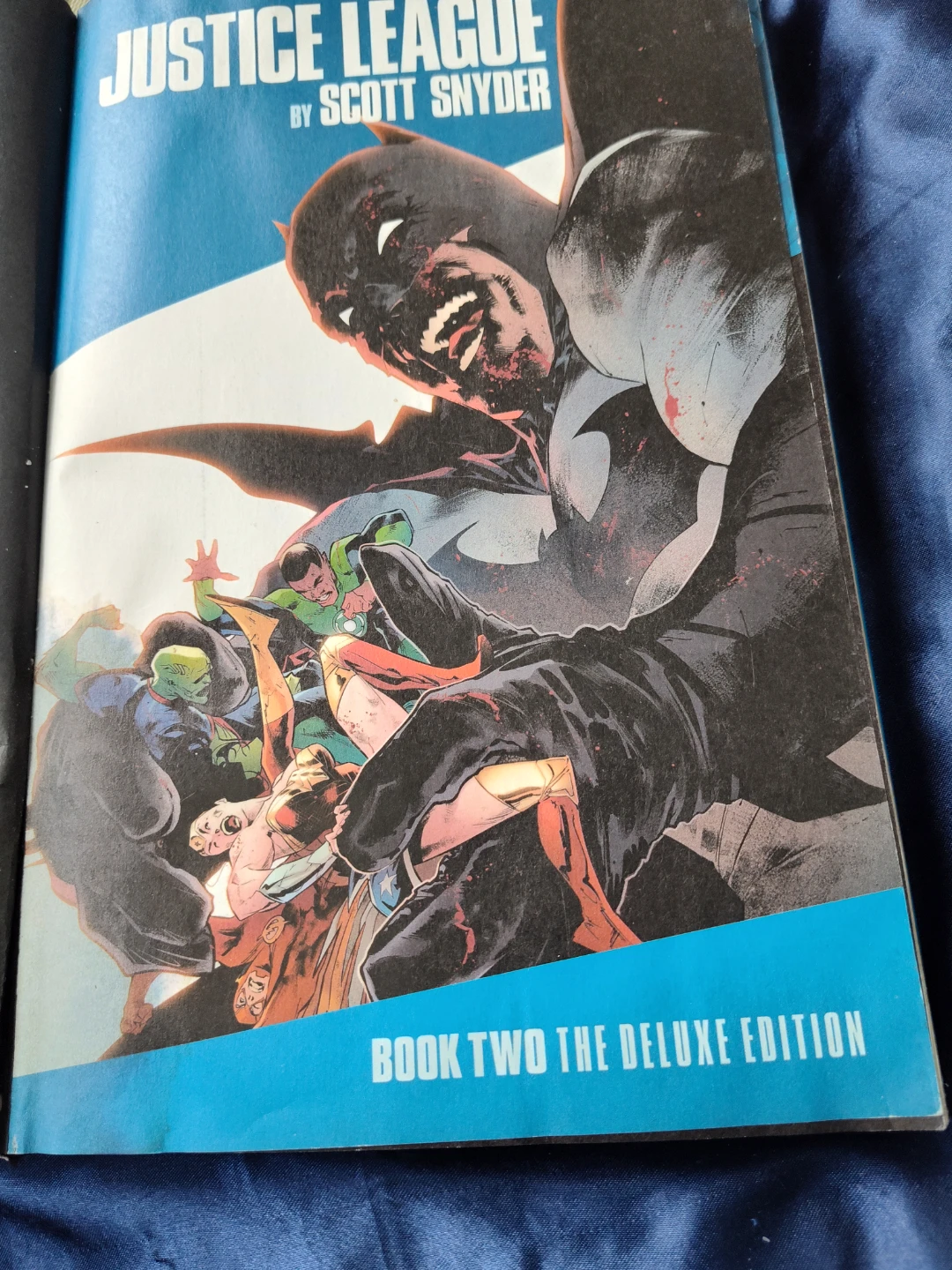 Justice League Book Two The Deluxe Edition Graphic Novel 🌱
