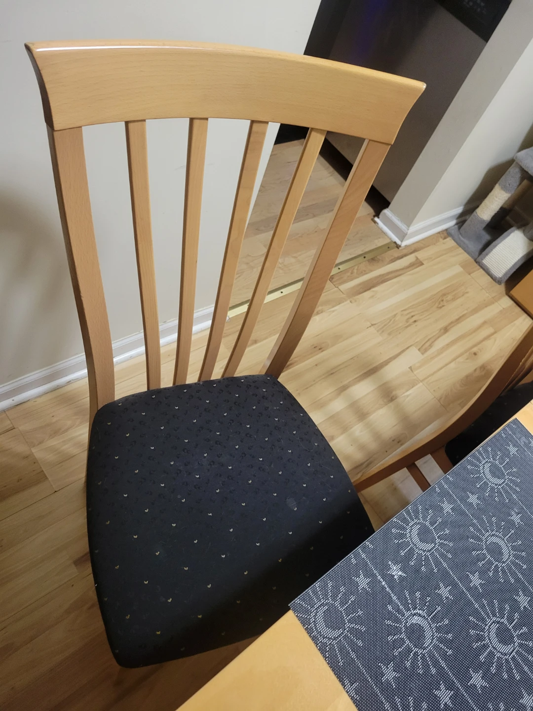 Dining Table with Chairs and China Cabinet - photo 4