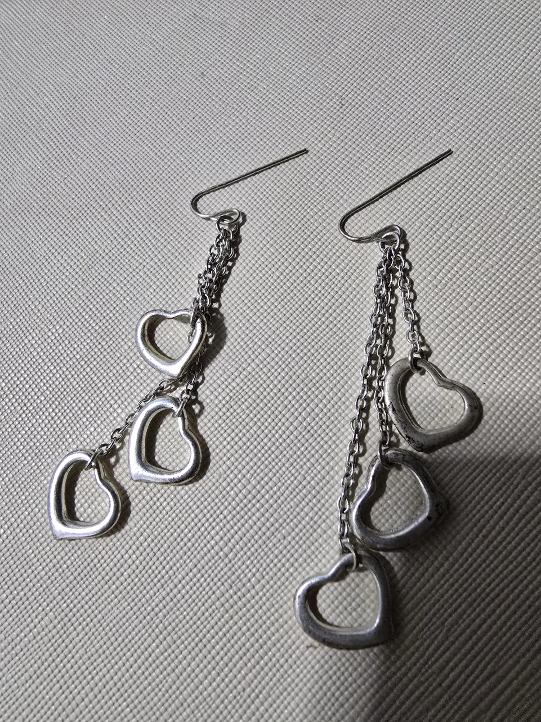 Silver Tone Dangle Heart Earrings