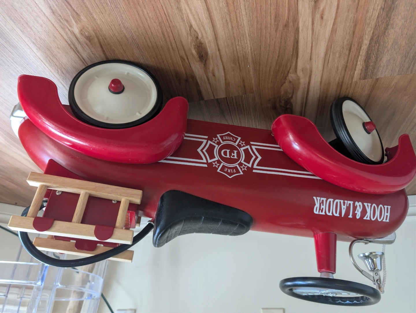 Red Hook & Ladder Fire Truck Ride-On Toy - photo 2