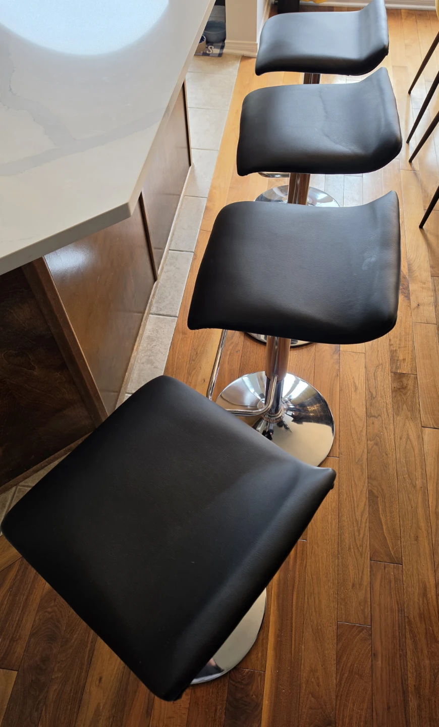 Set of 4 Black Adjustable Bar Stools - photo 2