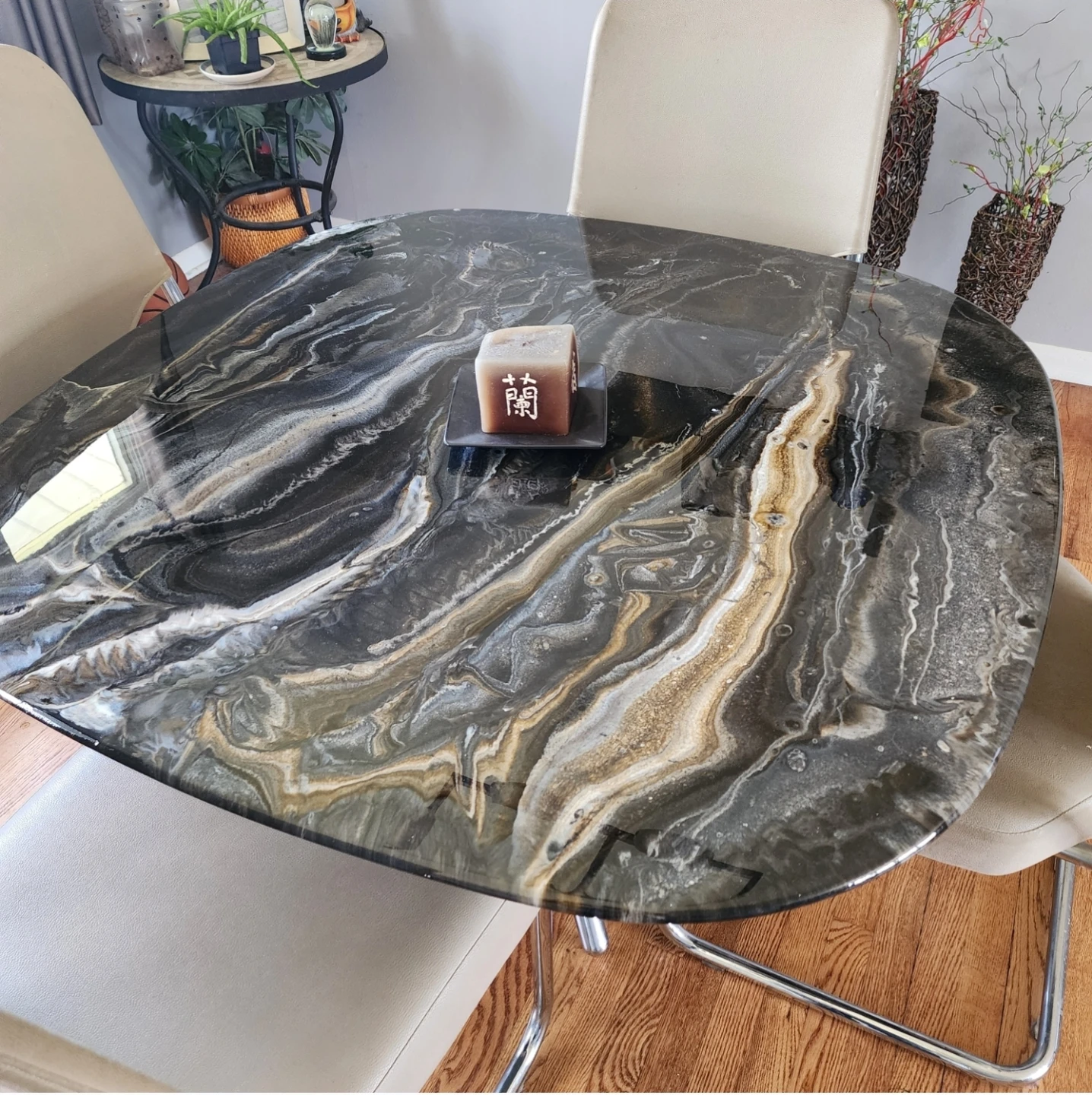 Epoxy Marble Table - photo 3