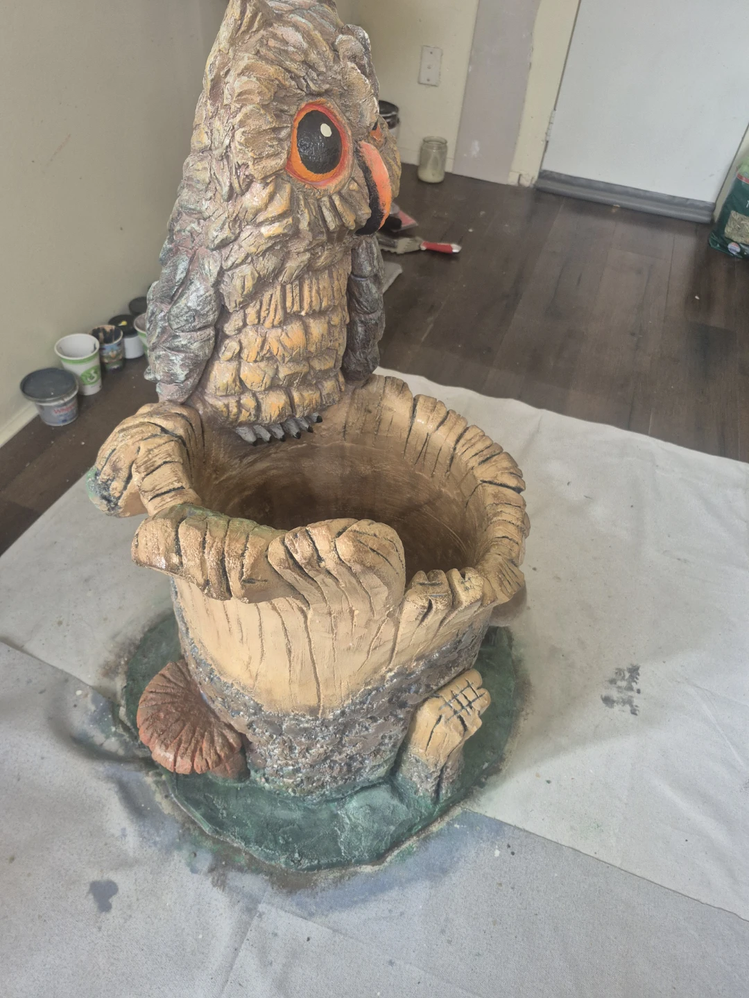 Owl Tree Stump Planter - photo 3