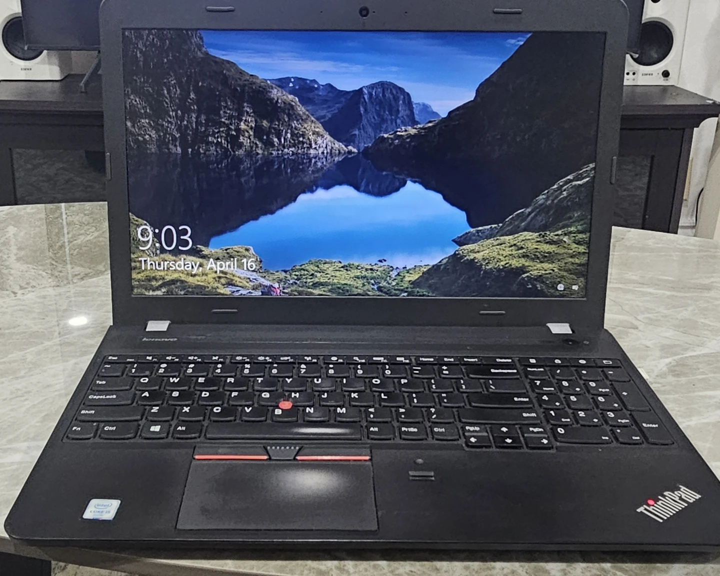 Lenovo ThinkPad Laptop 16GB RAM 238GB SSD - photo 4
