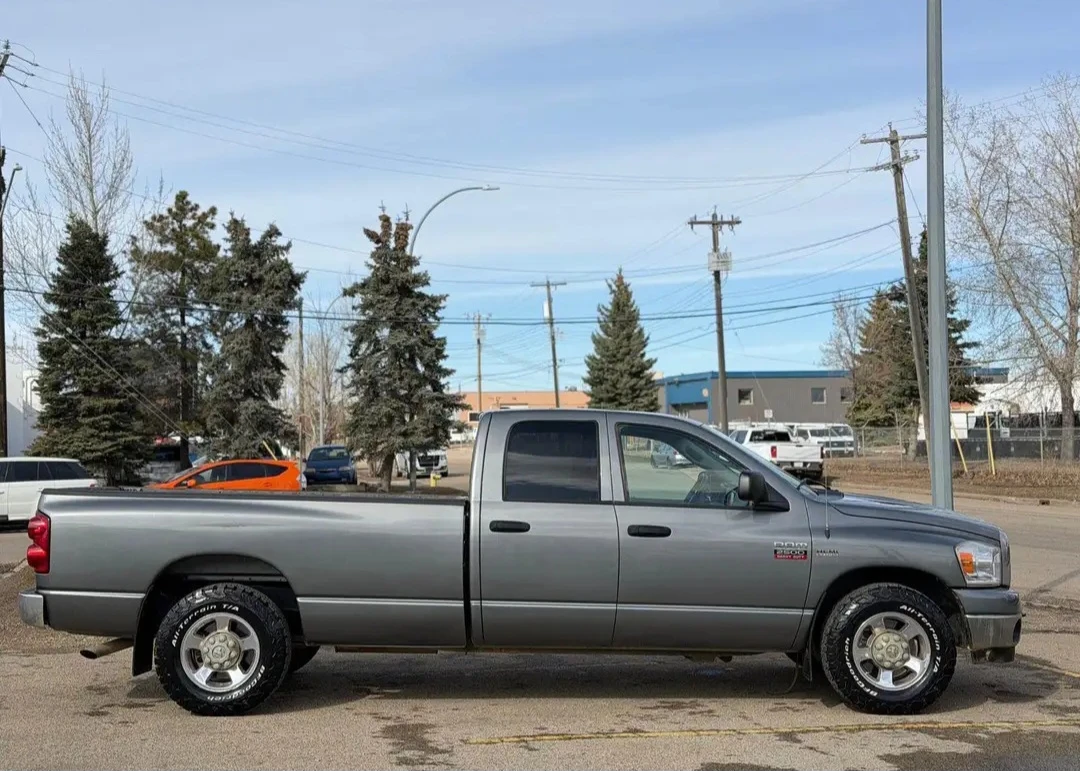 2009 Dodge RAM 2500 SLT 2WD ONLY 21,566 KM - photo 4