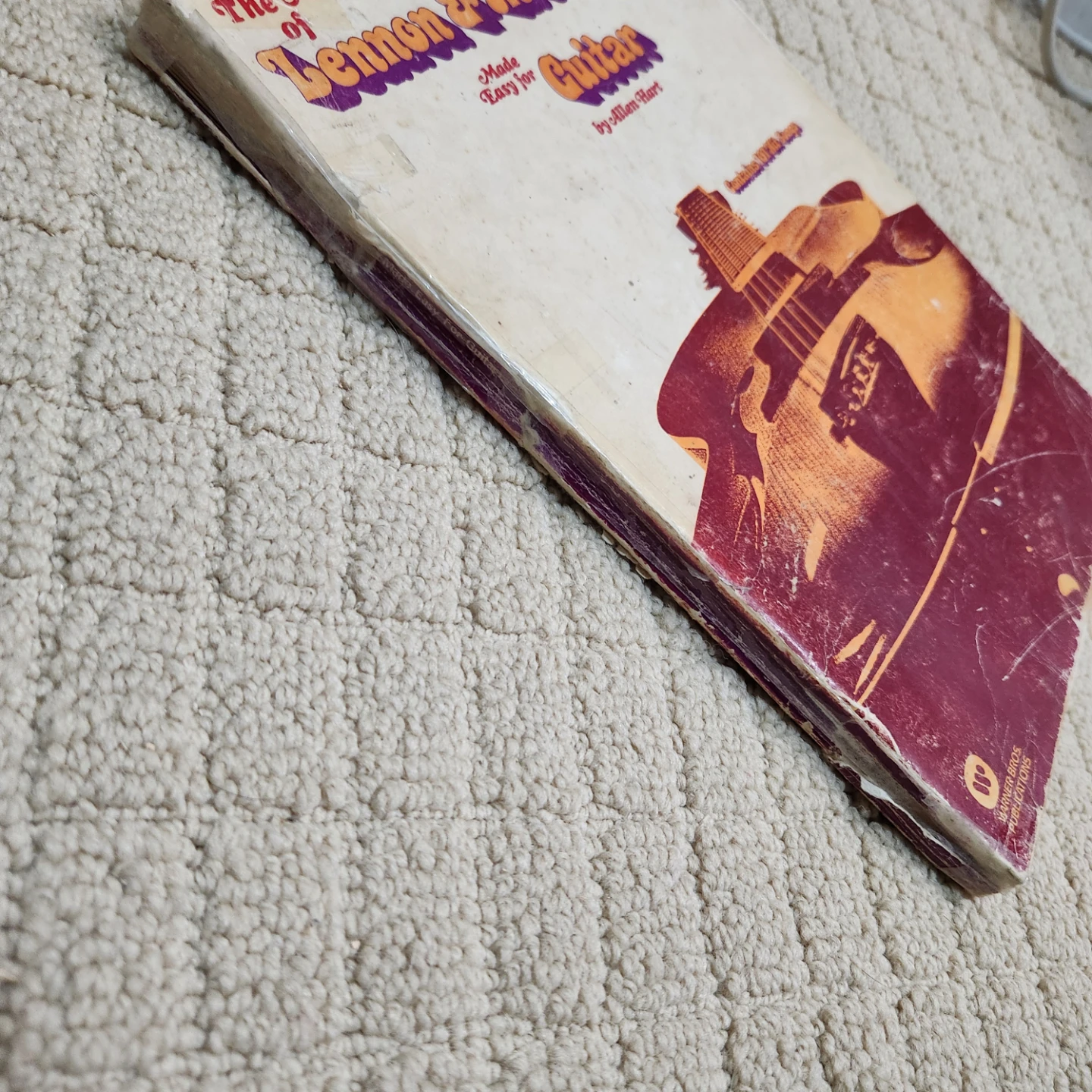 Music John Lennon & Paul McCartney Made Easy for Guitar Songbook - photo 5