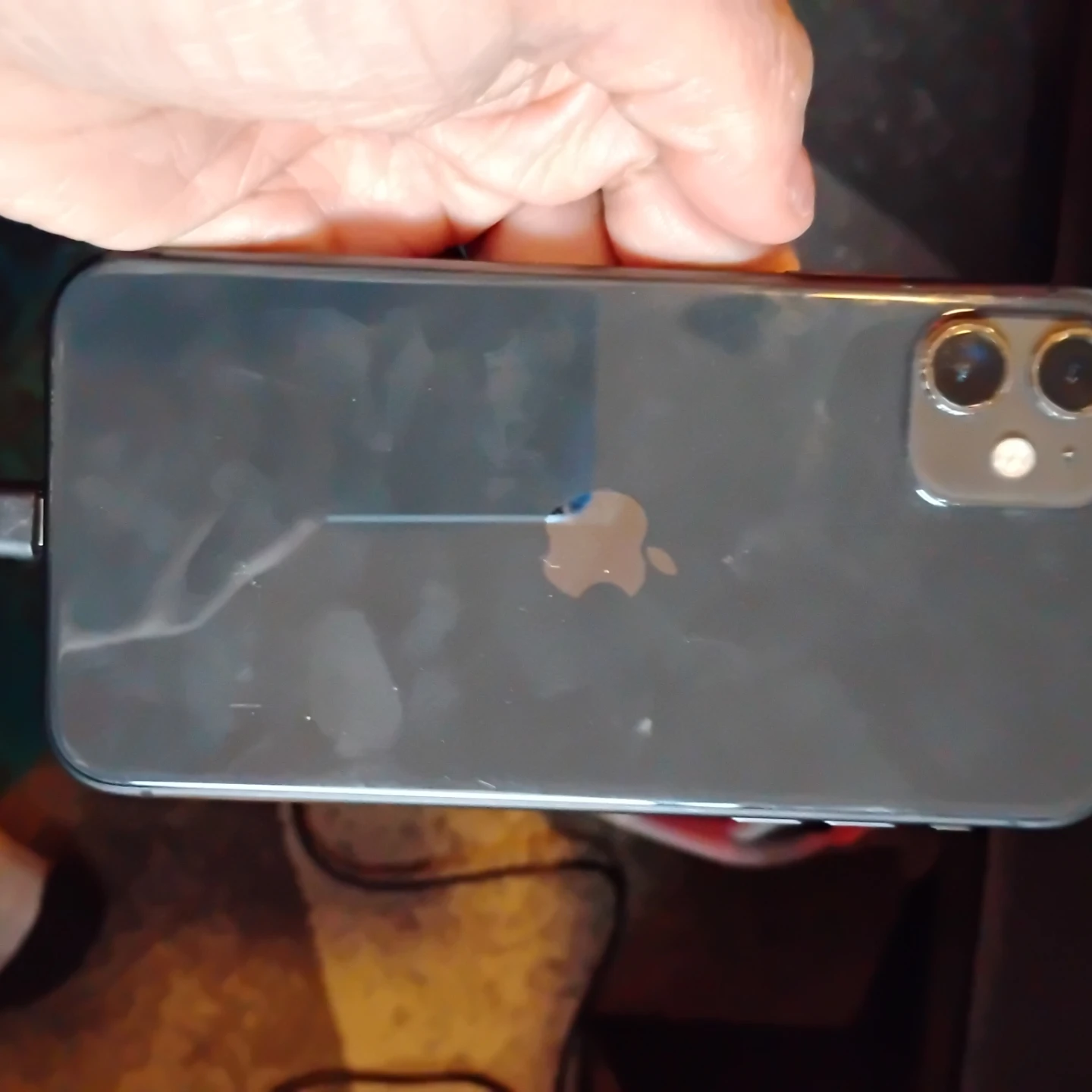 Apple iPhone 11 - photo 3