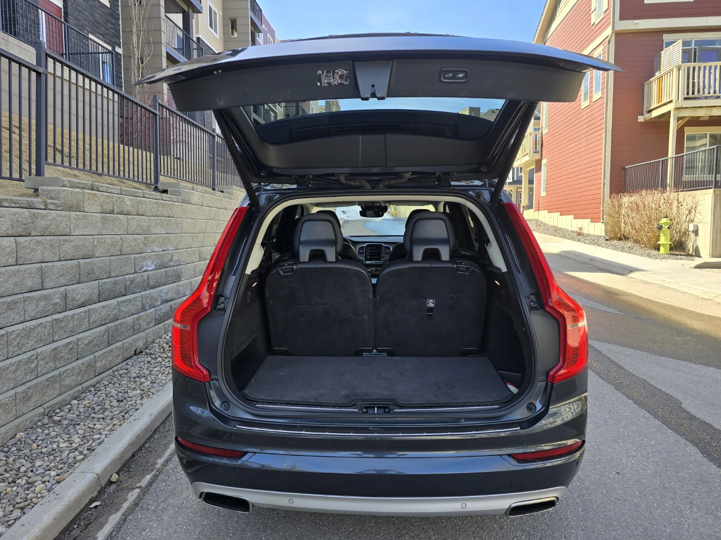 2021 Volvo XC90 T6 AWD - photo 3