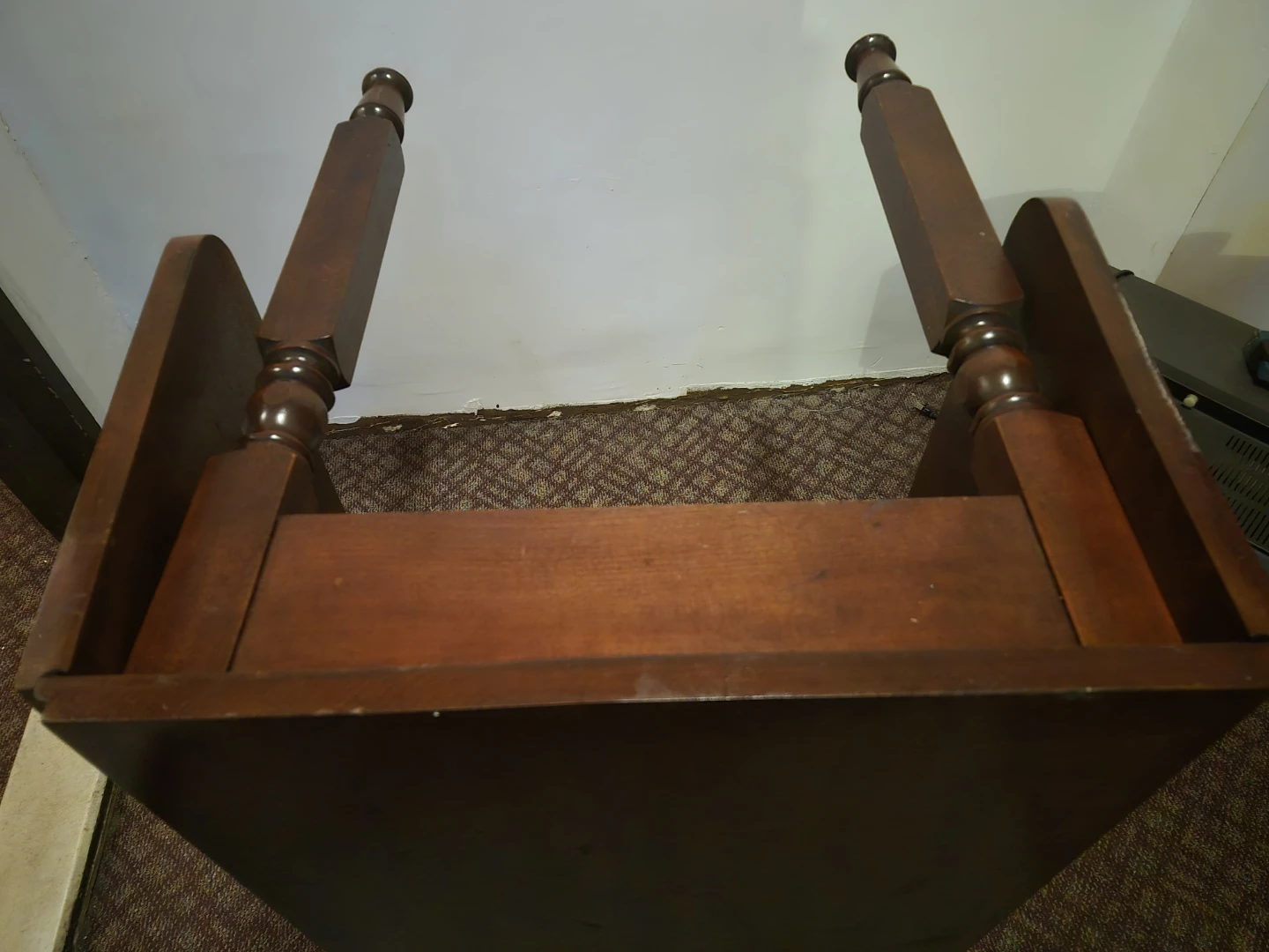 Vintage Drop Leaf Wood Dining Table - photo 3