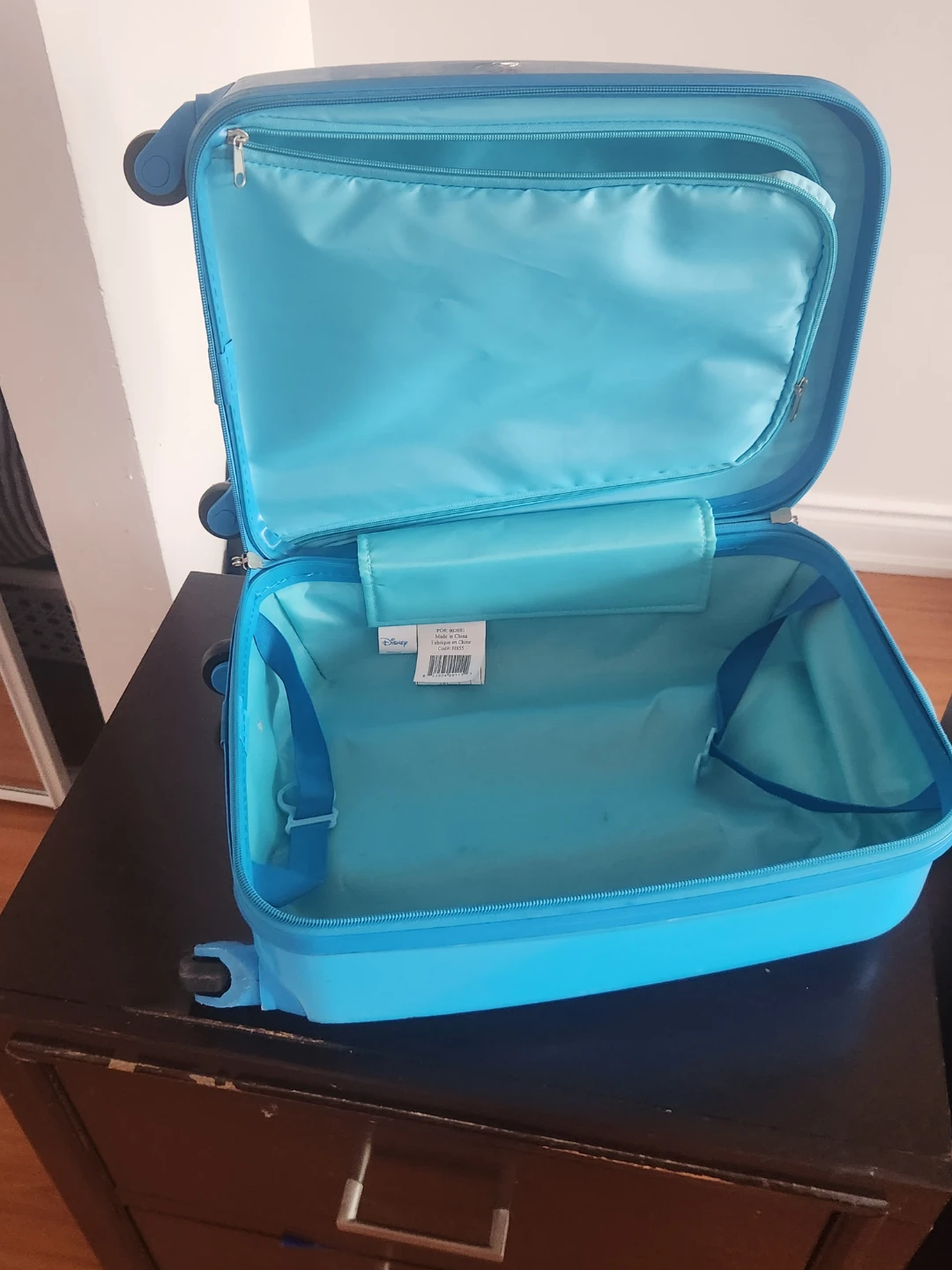 Kids Frozen Rolling Suitcase $35 - photo 3