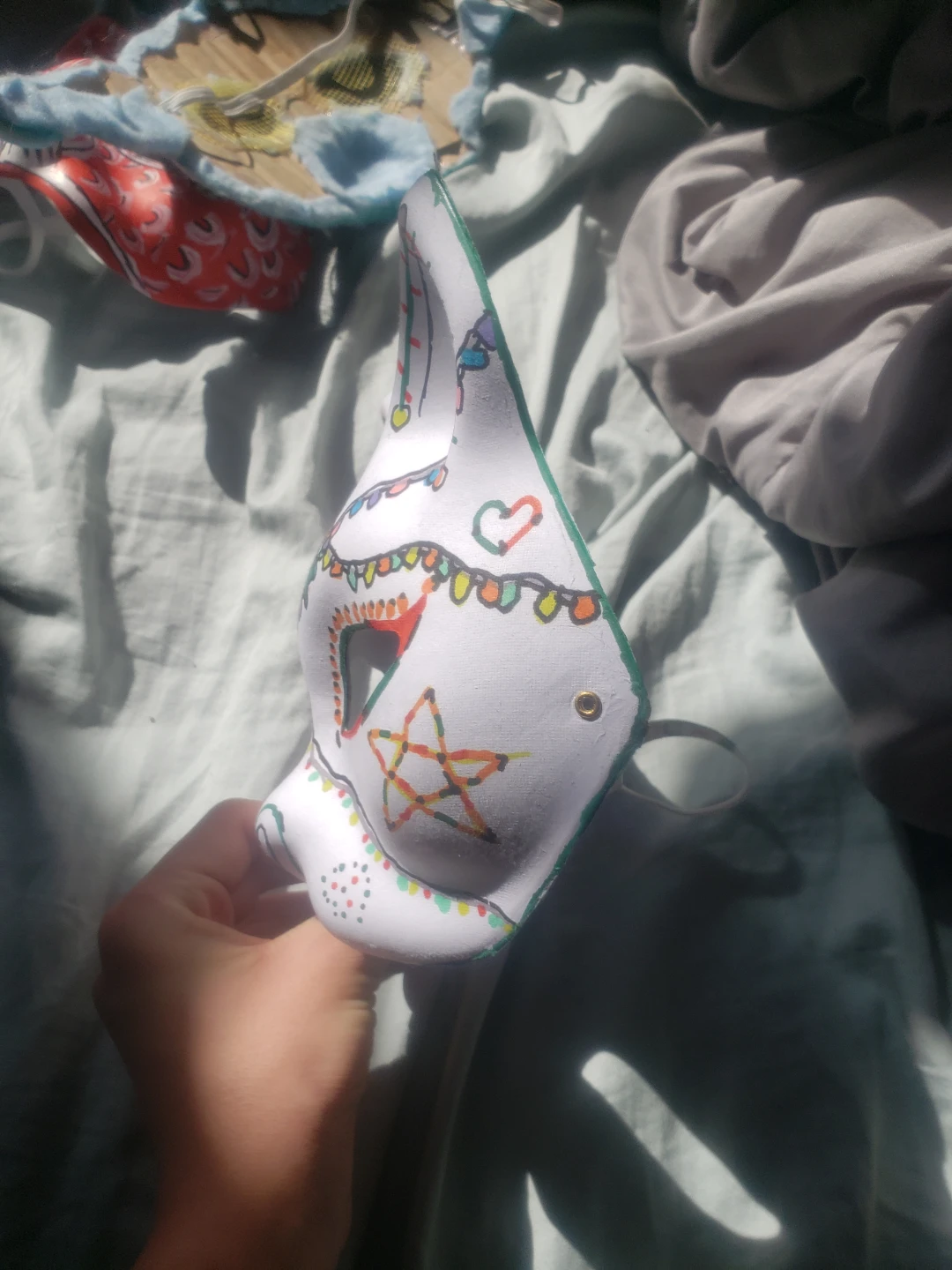 Hand-Painted Cat Mask with Festive Design - photo 2