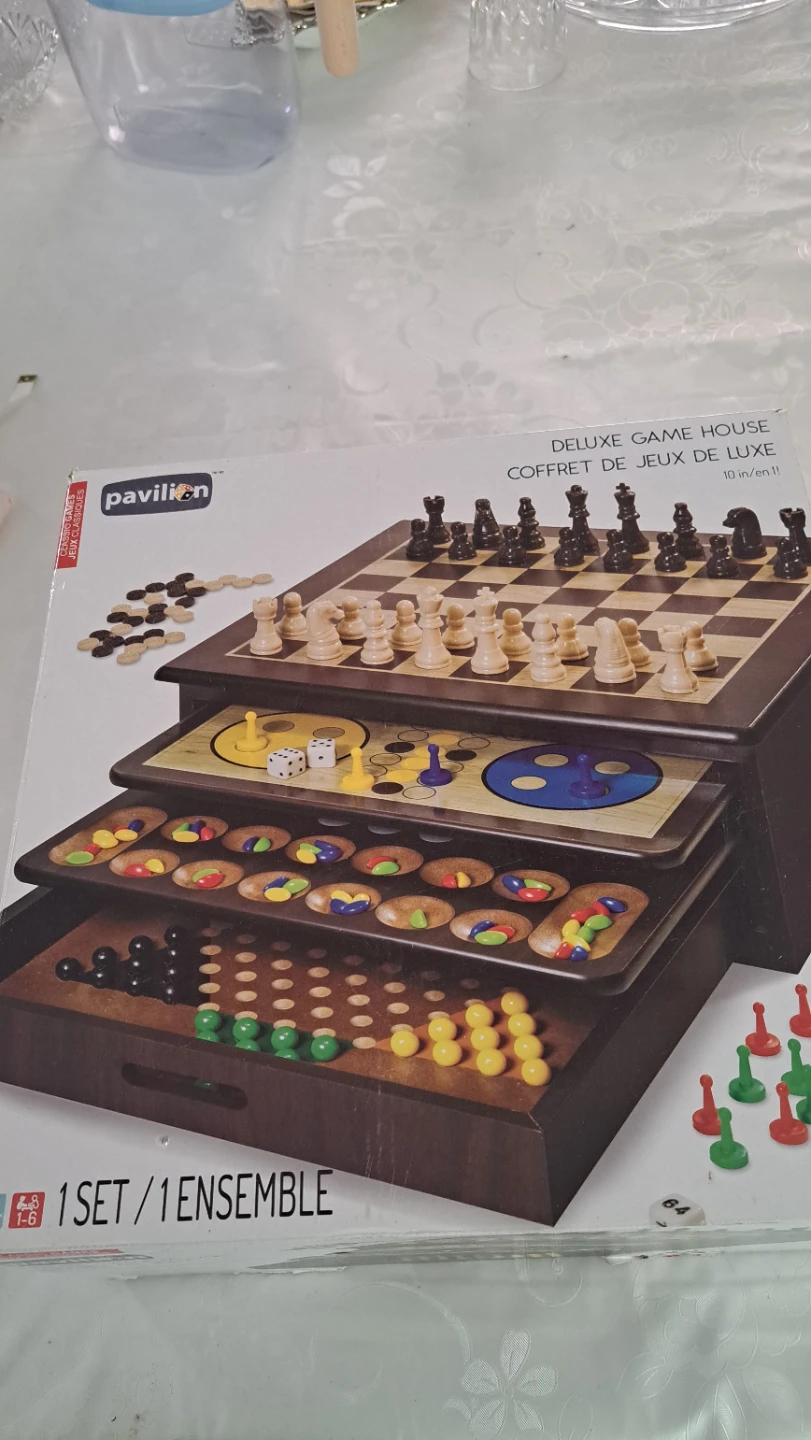 Pavilion Deluxe Game House 7-in-1 Board Game Set - photo 5