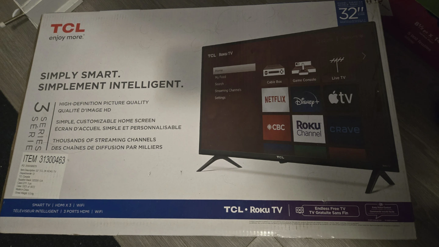 TCL 32" Roku TV - photo 2