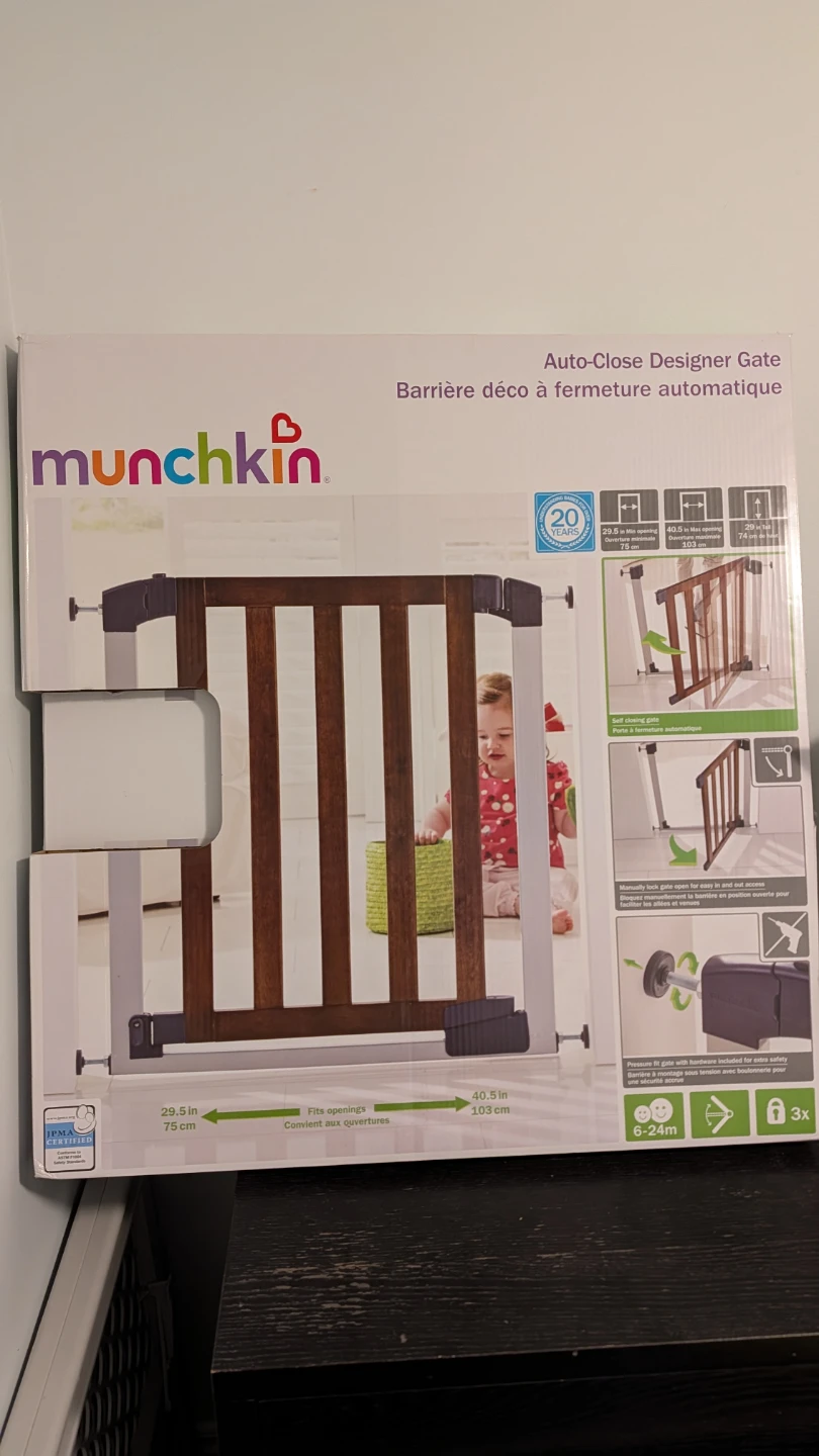 Munchkin Auto-Close Designer Gate - photo 2