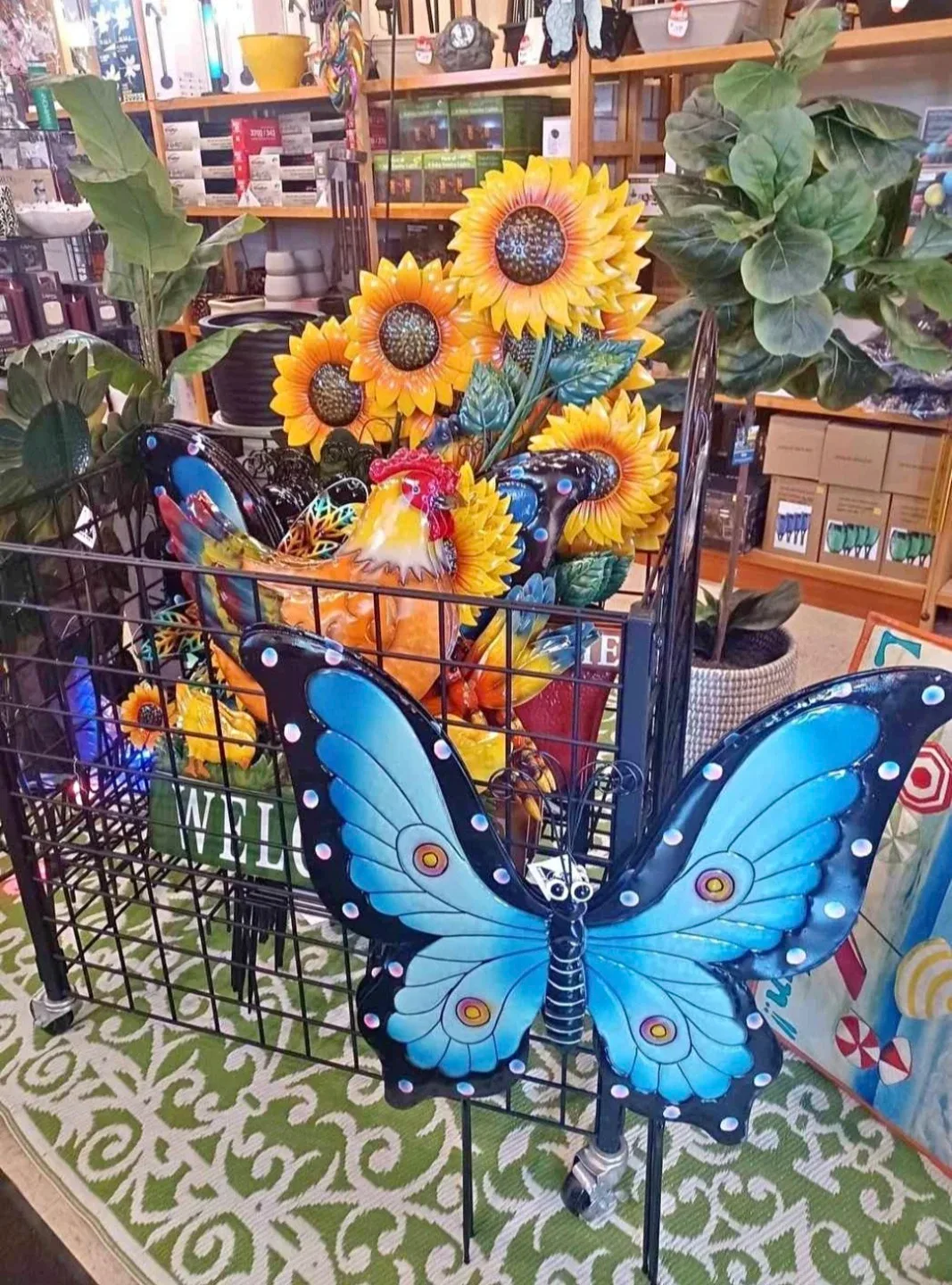 New Metal Sunflower's butterfly Welcome Sign Garden Decor .