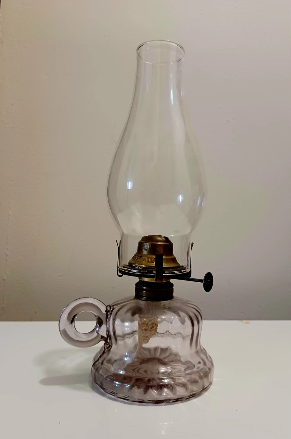 Antique Queen Mary Lavander Oil Lamp - photo 2