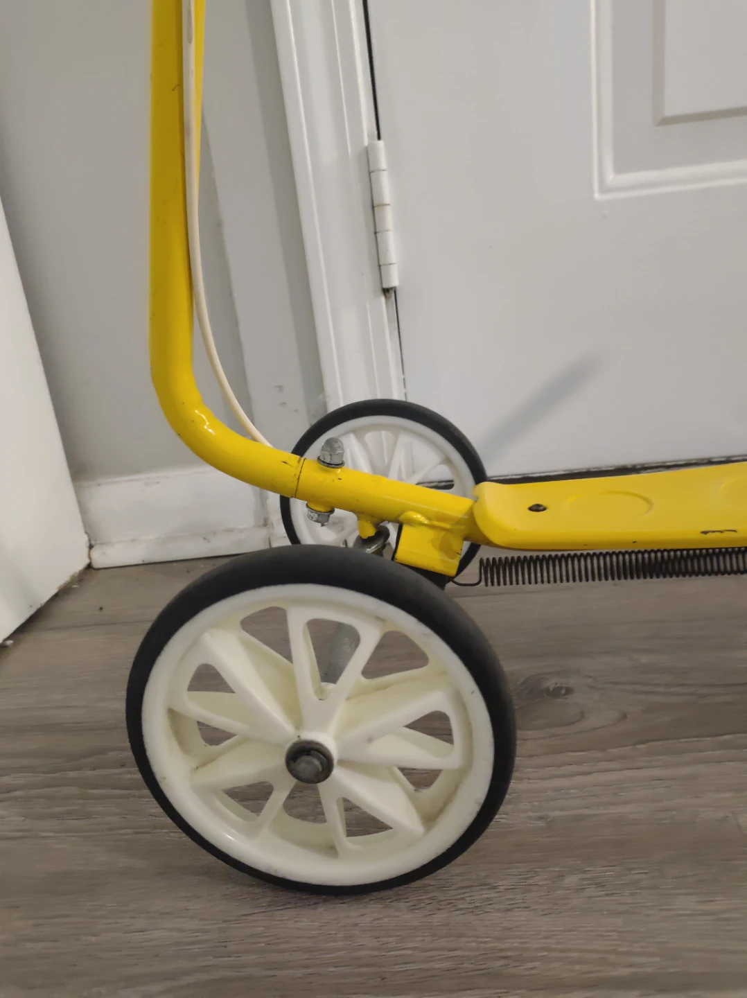 Vintage 1970’s HONDA Kick N Go Scooter 3 Wheel Original - photo 2