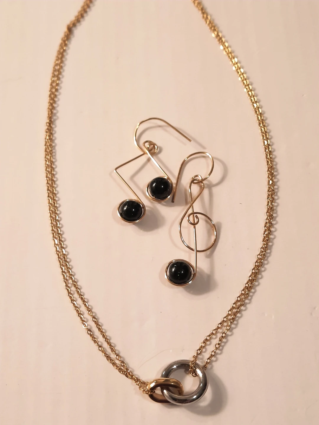 Gold-tone Necklace and Music Note Earrings Set with Black Beads - photo 2