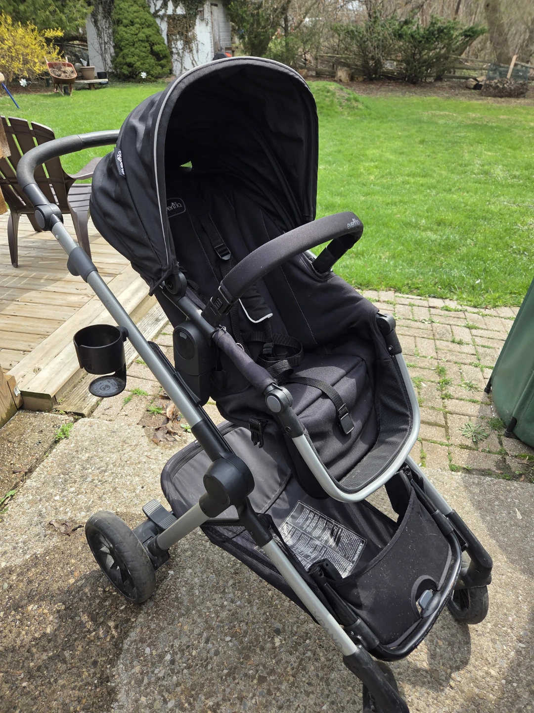 Evenflo Pivot Xpand Stroller