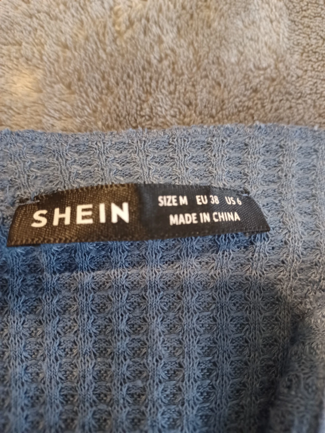 SHEIN Blue Waffle Knit Cropped Collared Shirt Size M - photo 2