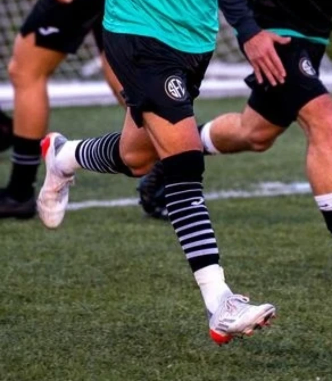Joma Athletic Football/Soccer Sock Sleeves - Black/White - photo 4