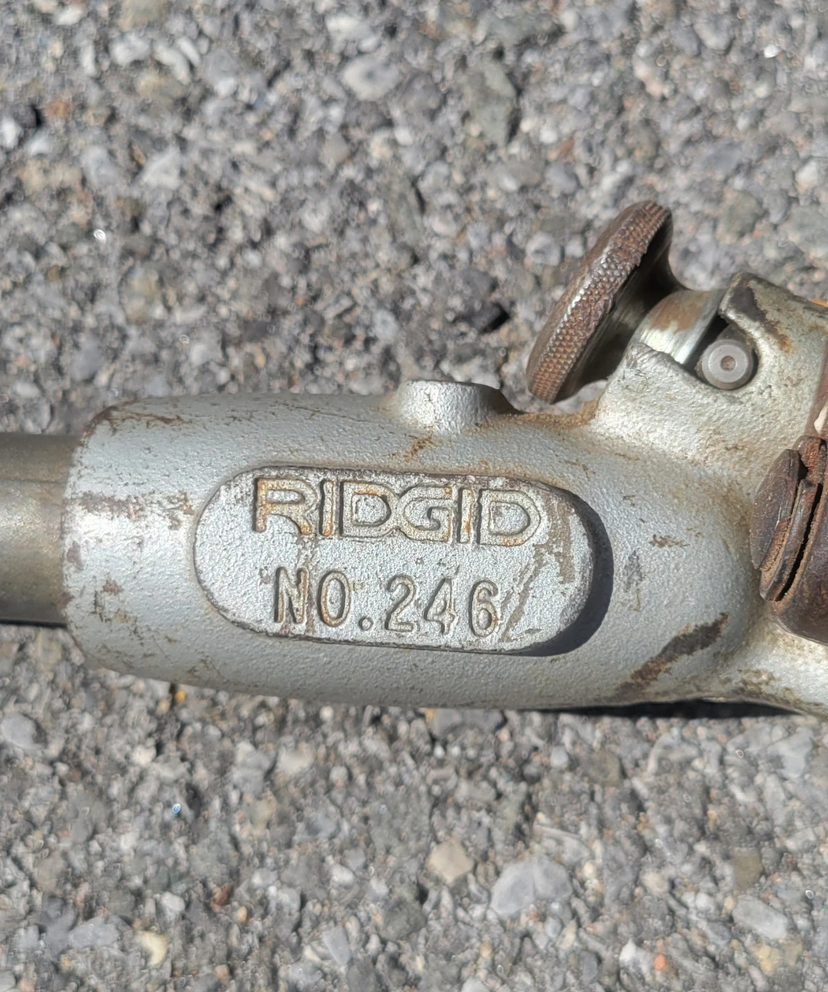 RIDGID No. 246 Chain Pipe Wrench pipe cutter - photo 3