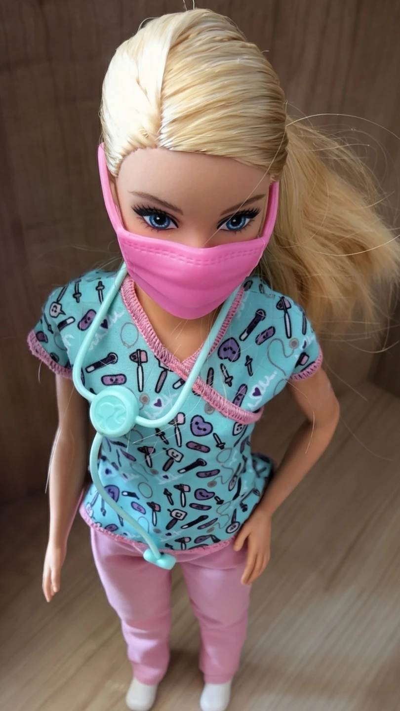 Barbie Doll Doctor & Accessories Lot - photo 5