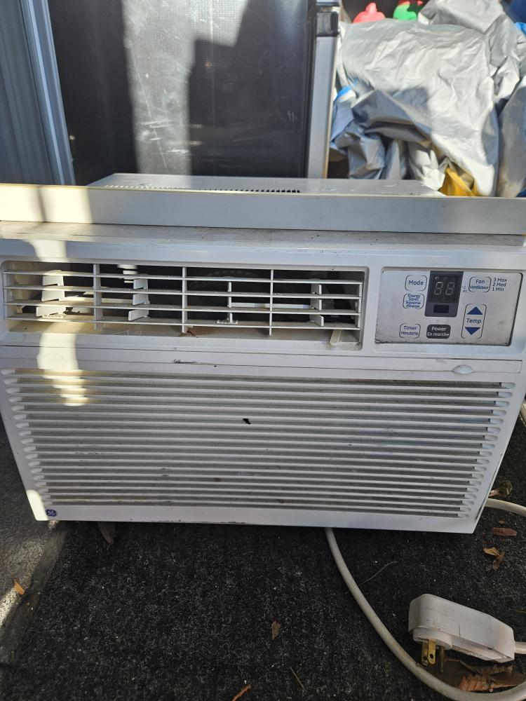 GE Window Air Conditioner