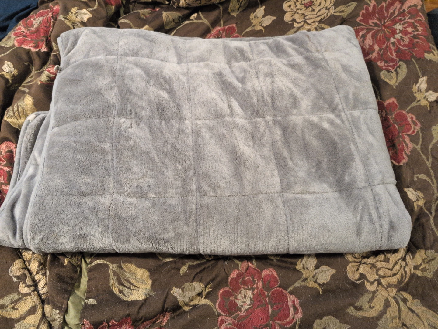 Grey Quilted Weighted Blanket - photo 2