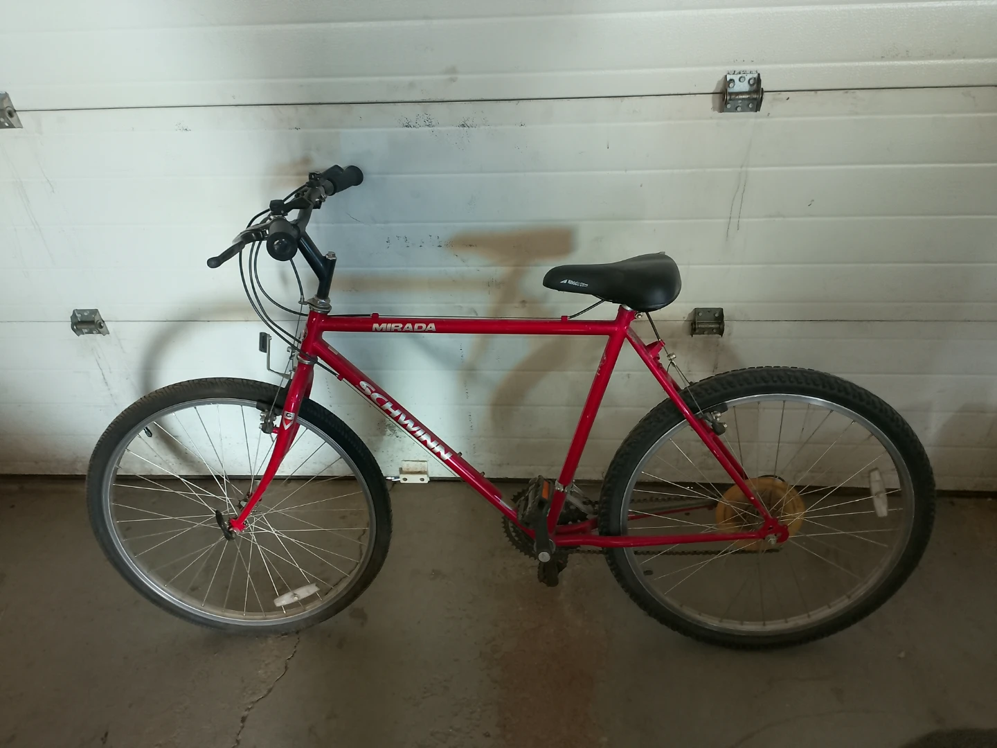 Red Schwinn Mirada Mountain Bike