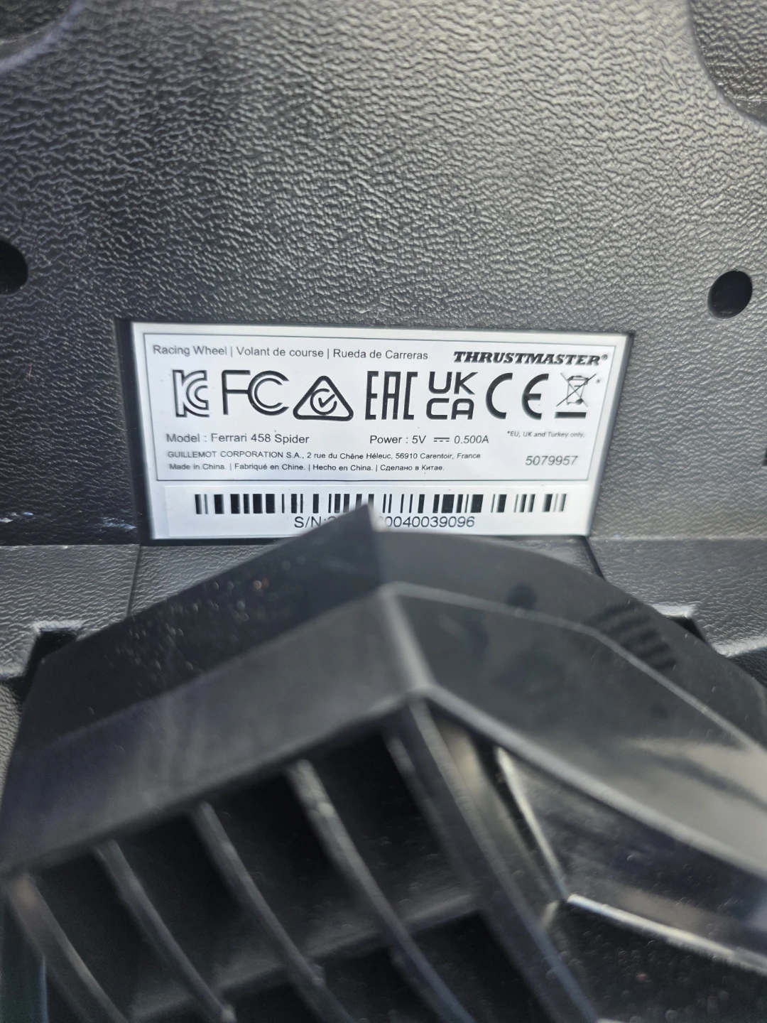 Thrustmaster Ferrari 458 Spider Racing Wheel and Pedals - photo 2