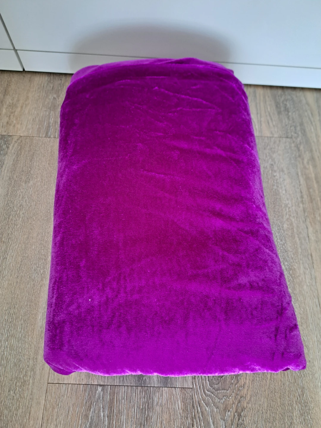 6.20M A X 1.60M A.Purple Fabric elástica.