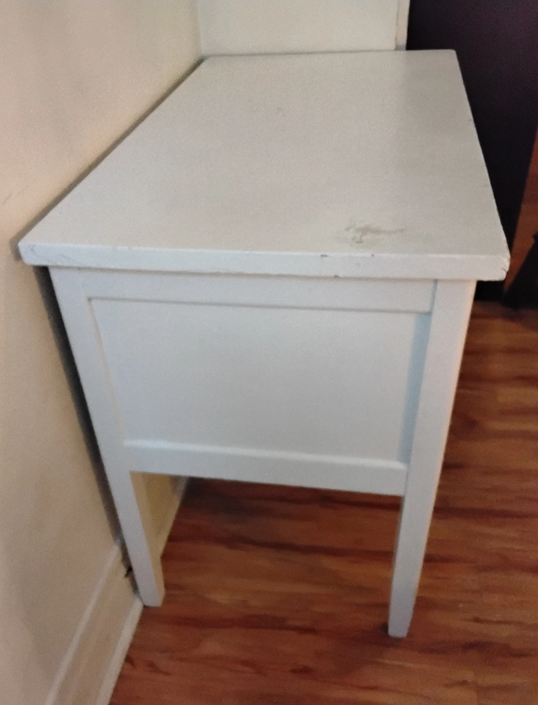 White wood desk with drawers &;Pull-out tray - photo 4