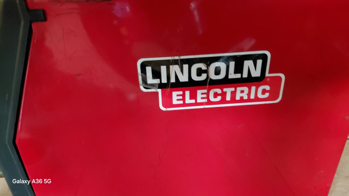 Lincoln Electric Weld-Pak 100 Wire Welding Power Source and Wire - photo 5