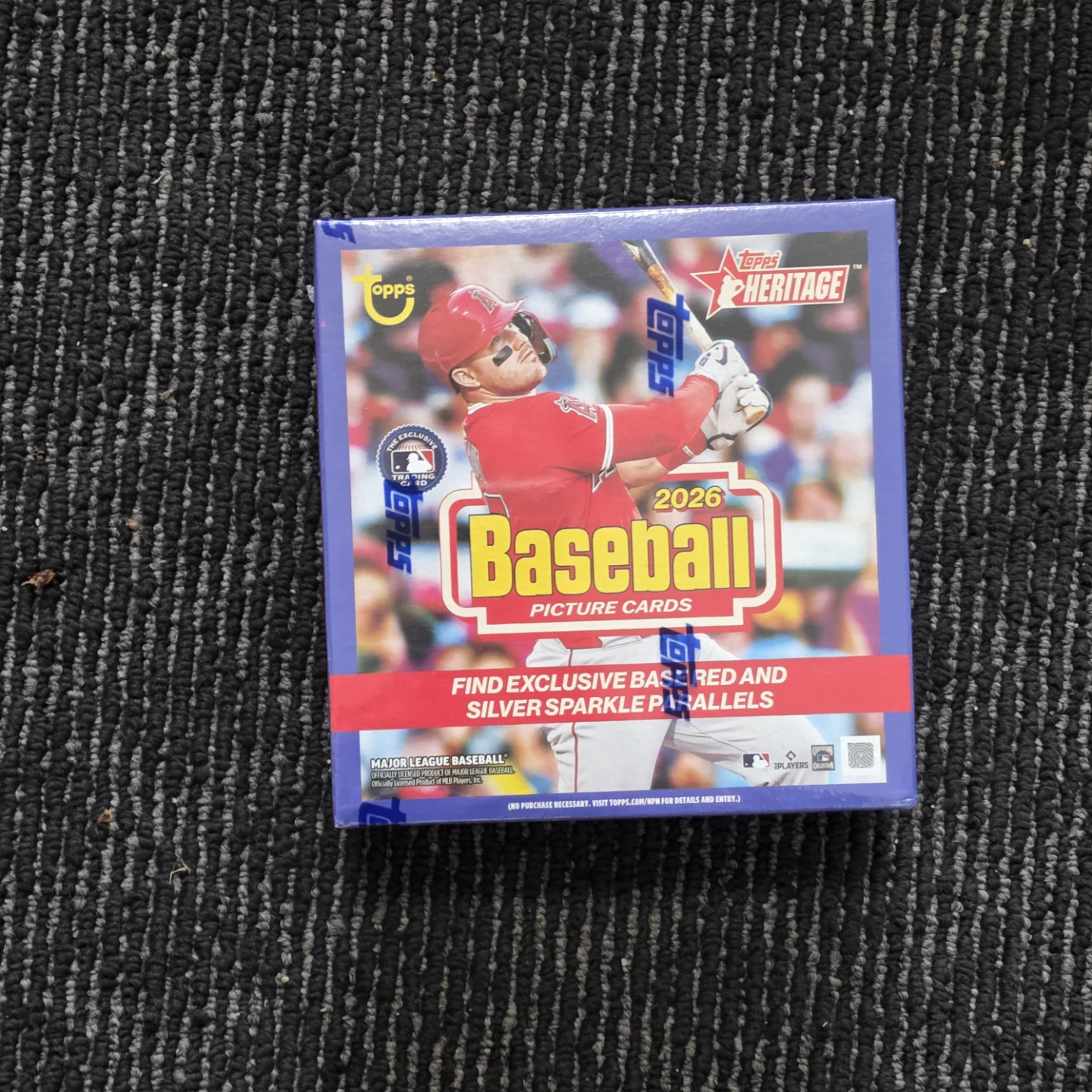 Topps Heritage 2026 Baseball Picture Cards Box