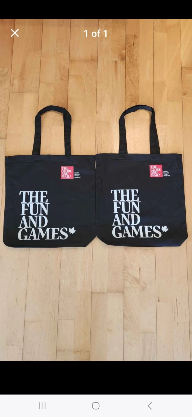 The Globe And Mail Black Tote Bags