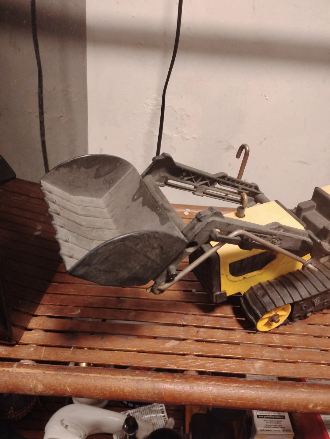 Tonka Yellow Excavator Toy - photo 2