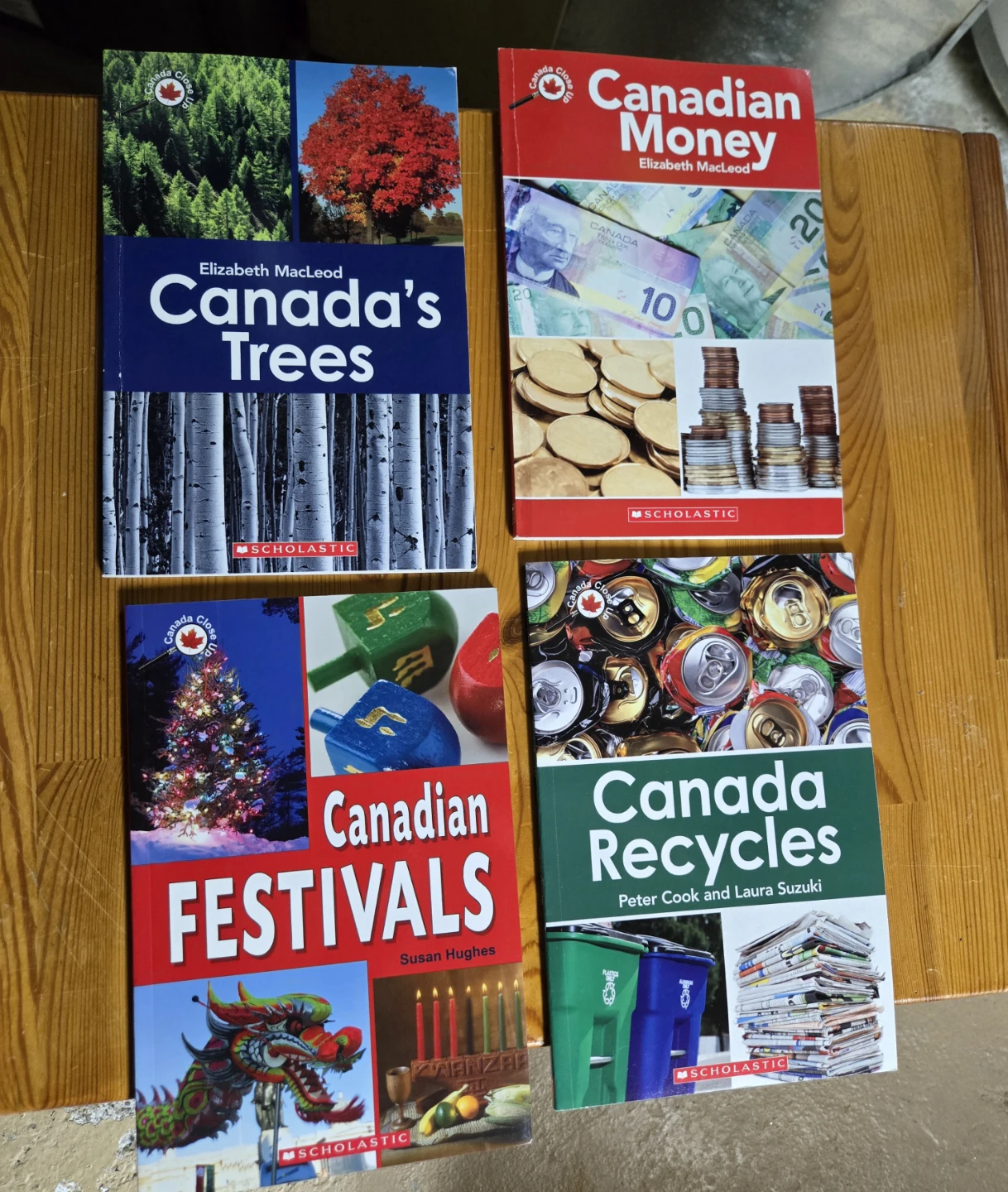 Scholastic Canada Close-Up Book Bundle