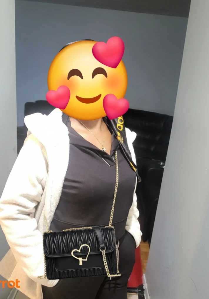 Women's Chain Bag with Heart Clasp
