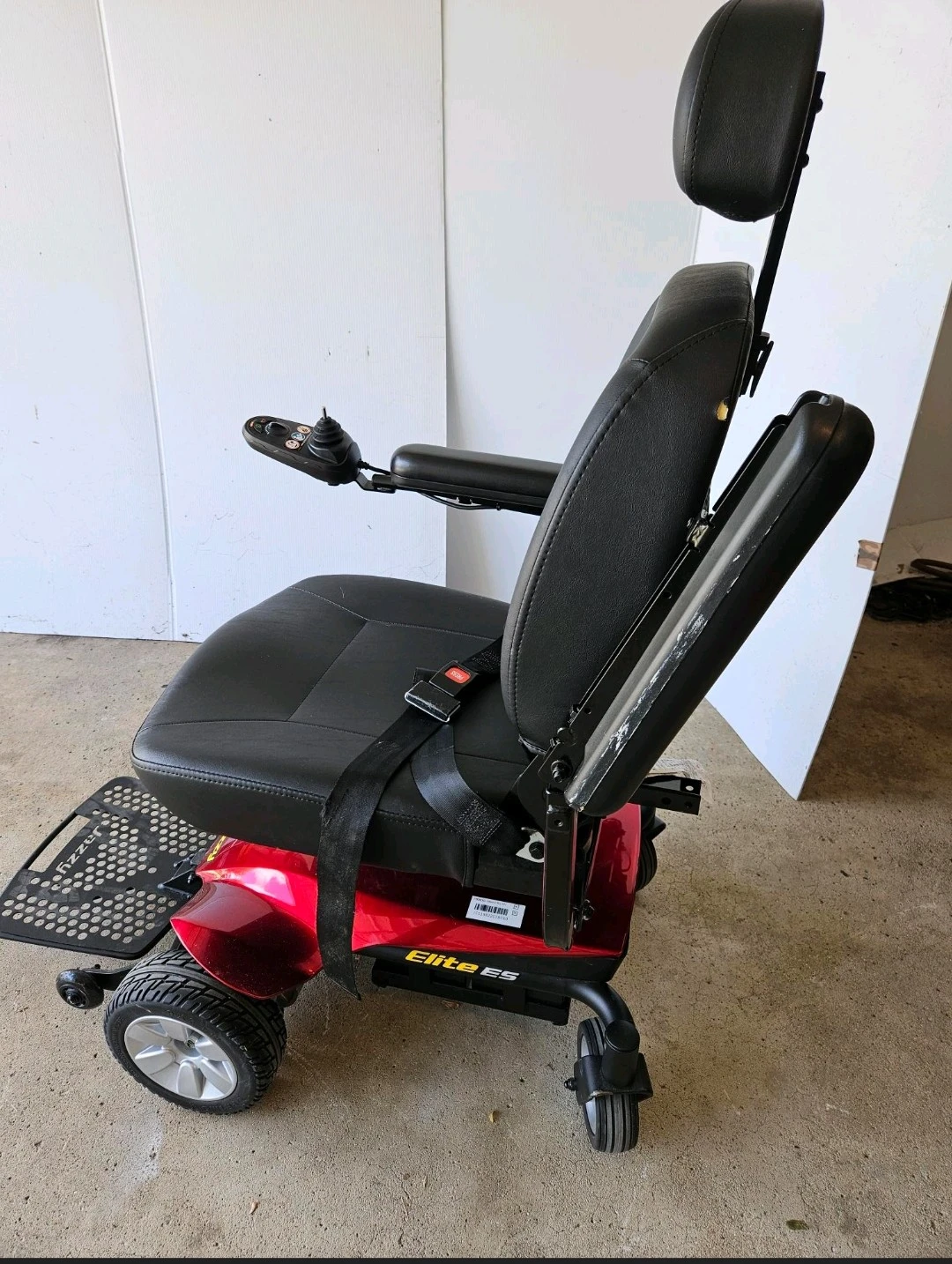 Pride Jazzy Elite ES Power Wheelchair