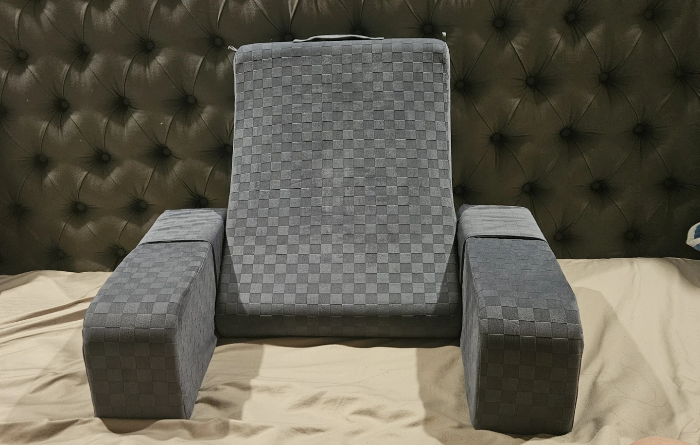 Reading Pillow with Armrest Pockets