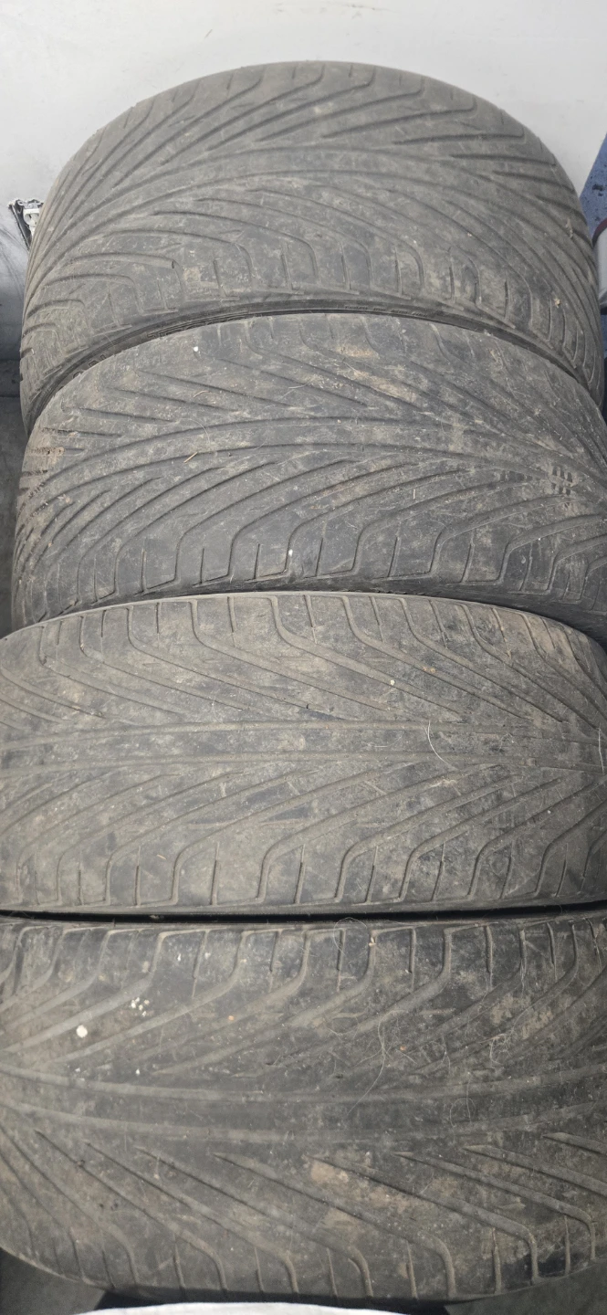 Set of 4 Alloy Wheels and Tires - photo 2