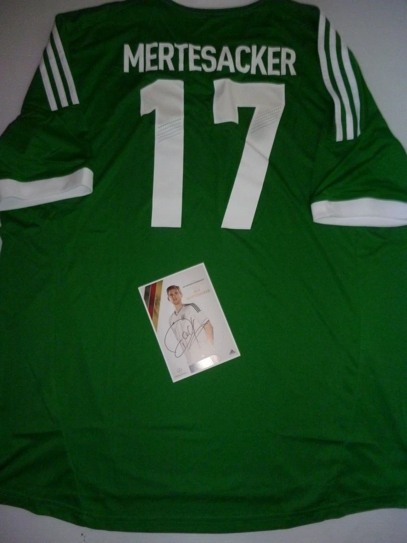 Match worn Adidas Germany Soccer Jersey Mertesacker 17 - photo 4