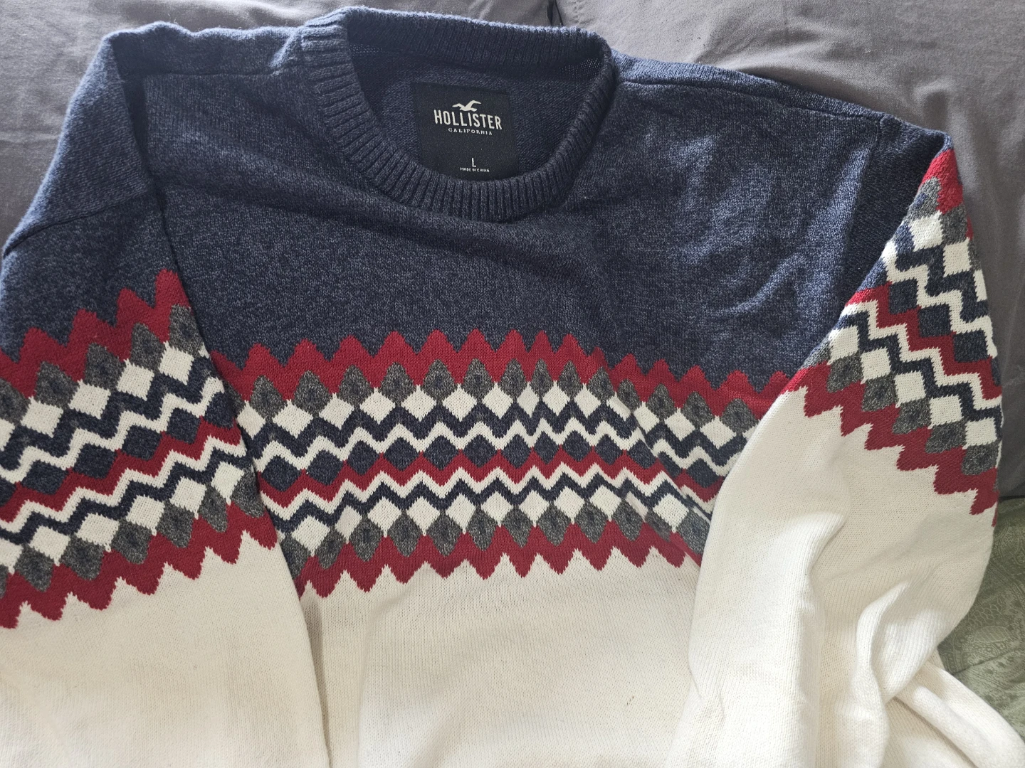 Hollister Men's Fair Isle Crew Neck Sweater Size L