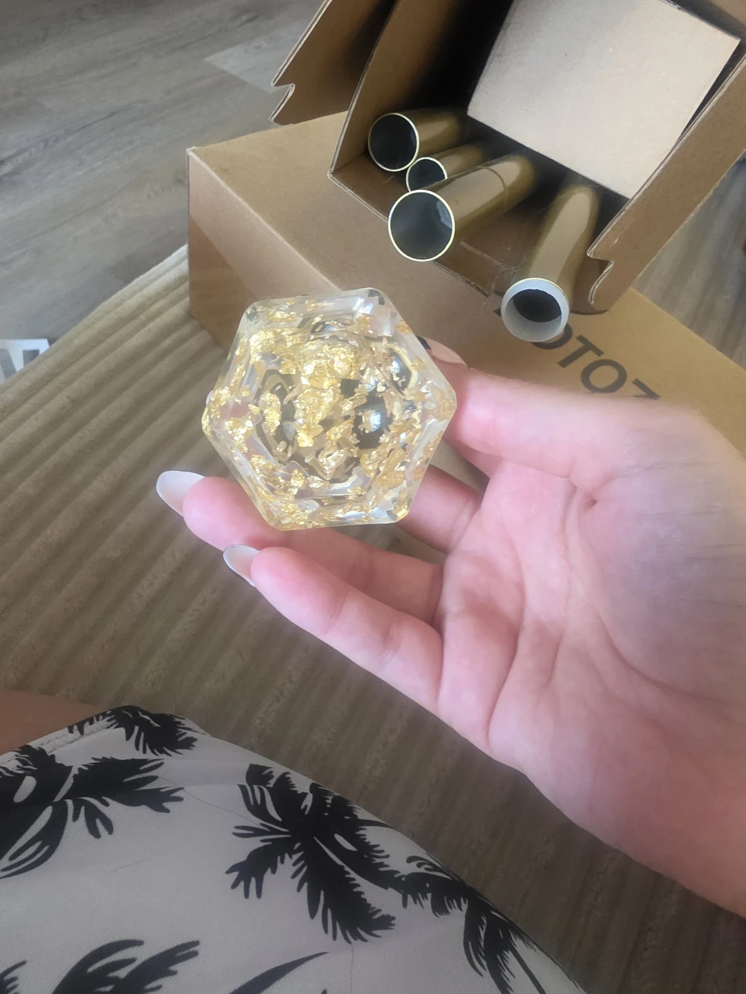 TONIAL Decorative Curtain Rod Finial with Gold Flakes
