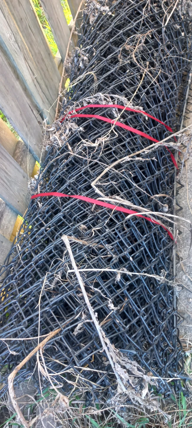 Black Chain Link Fence Roll - photo 2