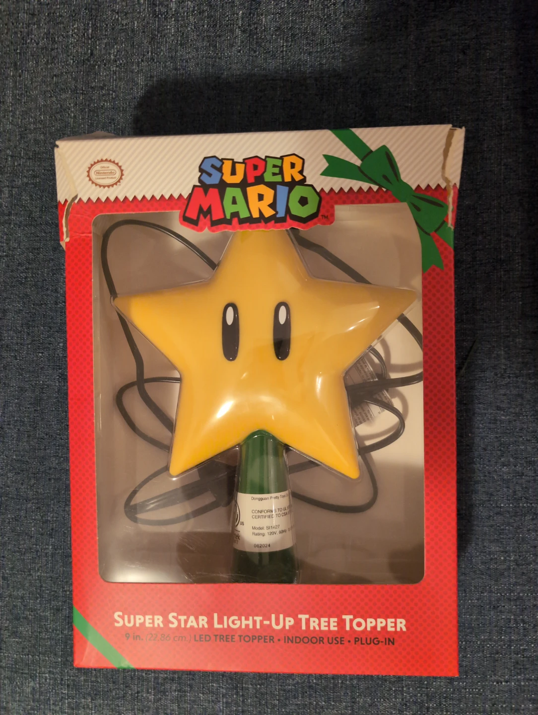 Super Mario Super Star Light-Up Tree Topper