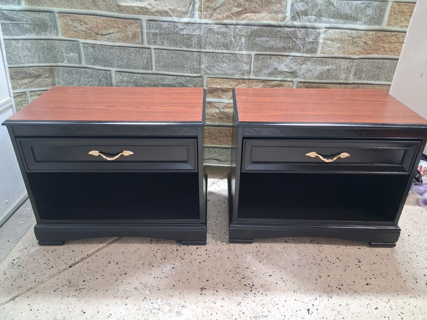 Black Nightstands with Drawer (Set of 2) - photo 3