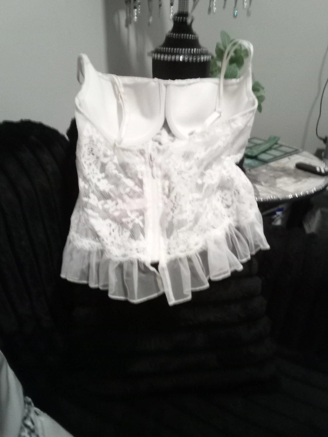 Victoria's Secret White Lace Corset - photo 3
