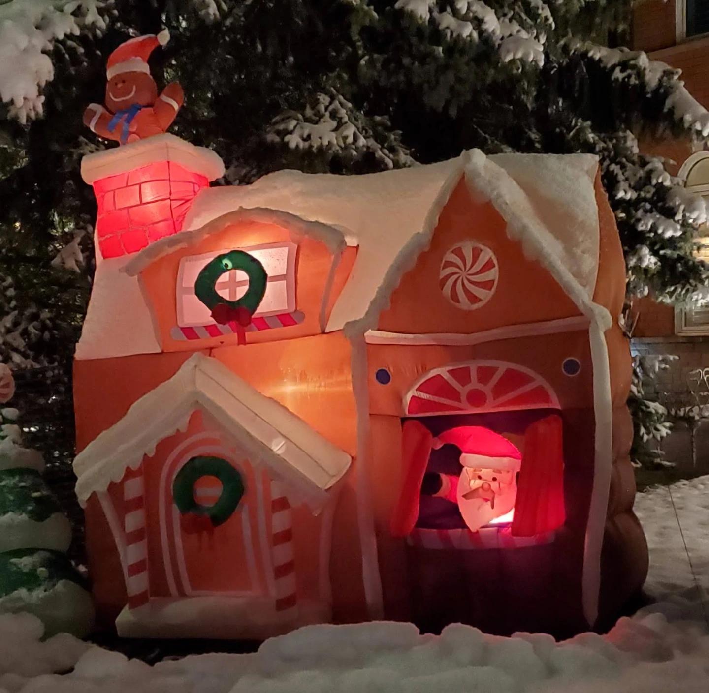 Large Inflatable Gingerbread House Christmas Decoration - photo 4